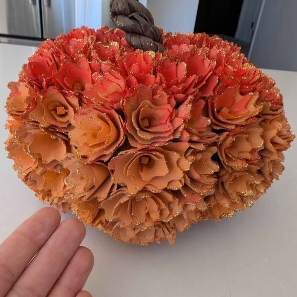 Sparkly Glitter Wooden Pumpkin Halloween Decoration Ombre Orange - Picture 2 of 2